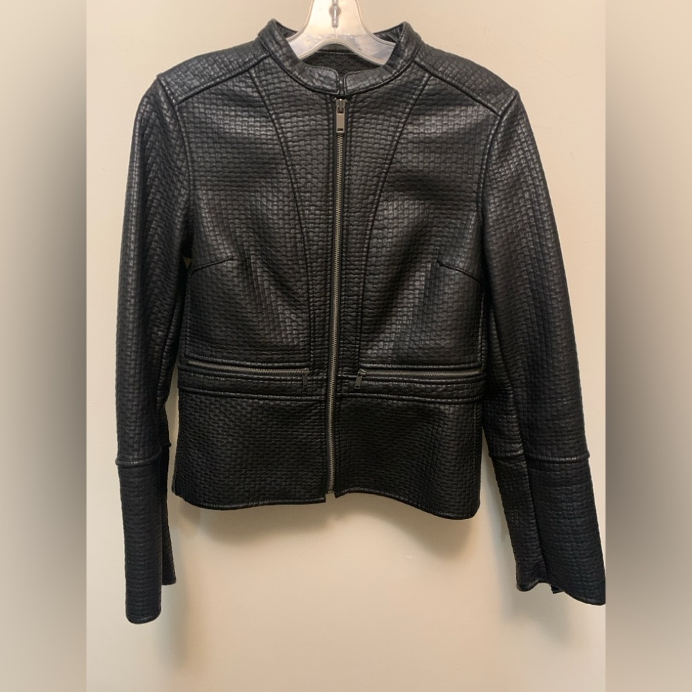 NWOT Lord & Taylor Black Textured Faux Leather Moto Jacket - Picture 2 of 9